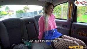 Taksime binen Ukraynalı mülteciyi götten siktim Porno izle